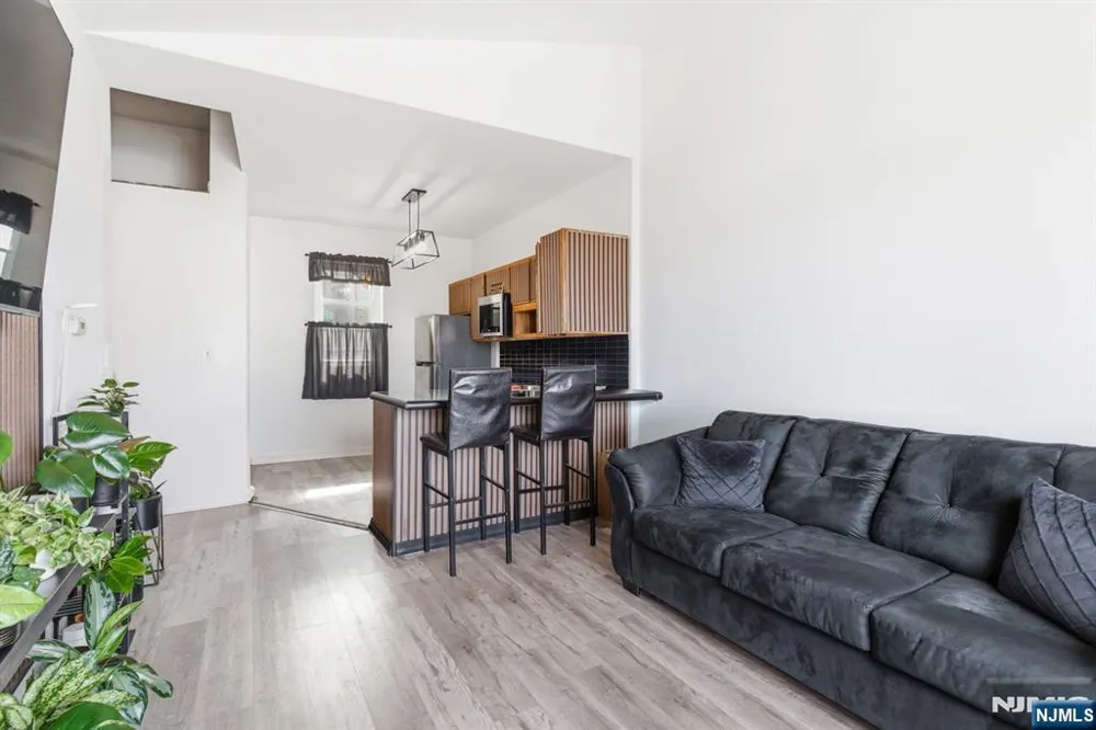 1870 John F Kennedy Boulevard 4F Jersey City, NJ 07304