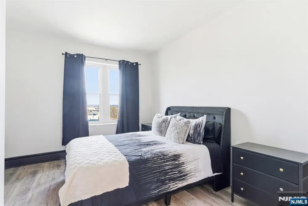 1870 John F Kennedy Boulevard 4F Jersey City, NJ 07304