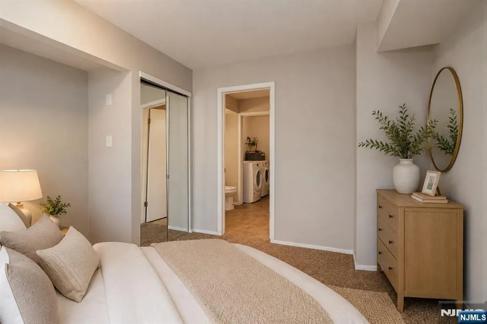 4107 Tracy Court Voorhees, NJ 08043