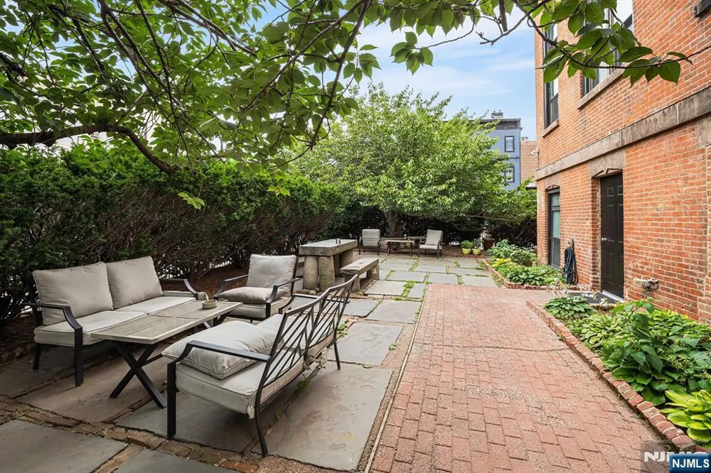 464 Central Avenue A6 Jersey City, NJ 07307