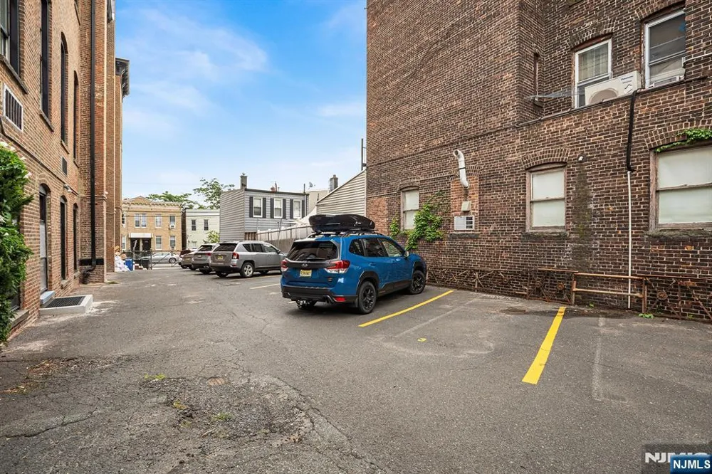464 Central Avenue A6 Jersey City, NJ 07307