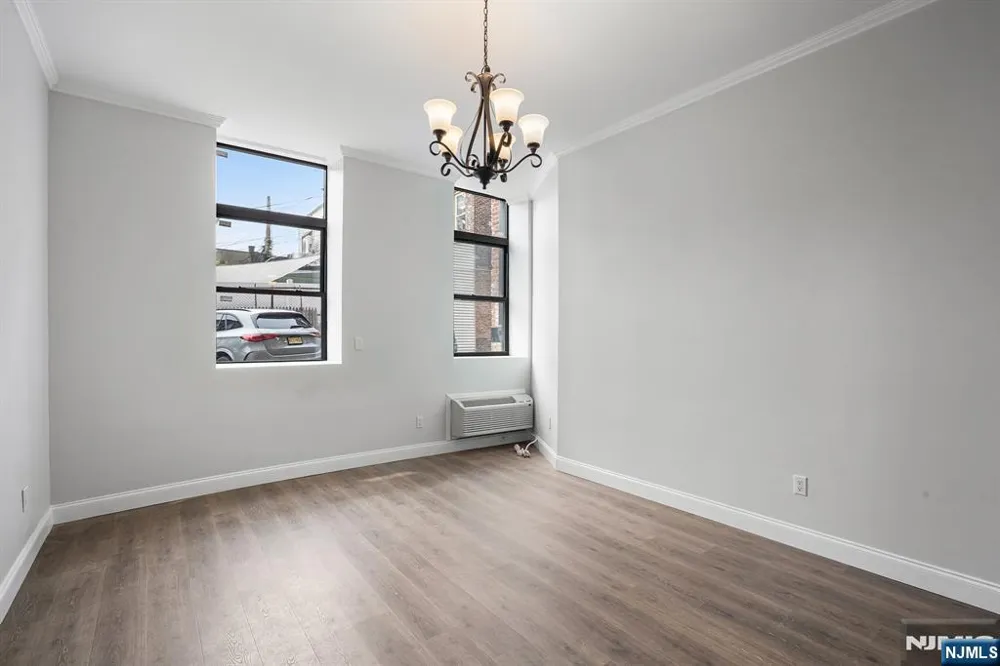 464 Central Avenue A6 Jersey City, NJ 07307