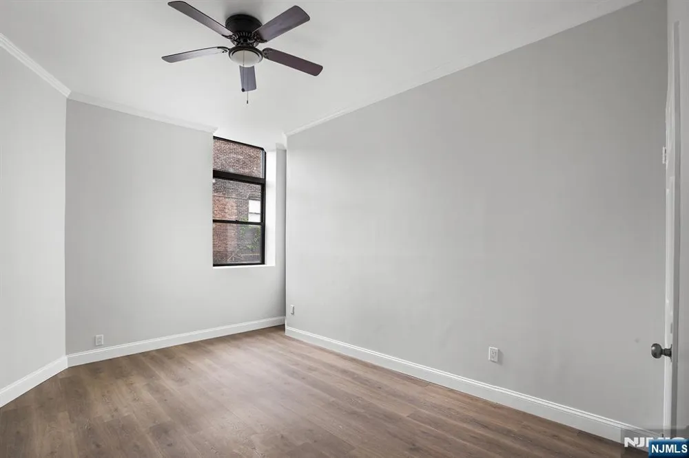 464 Central Avenue A6 Jersey City, NJ 07307