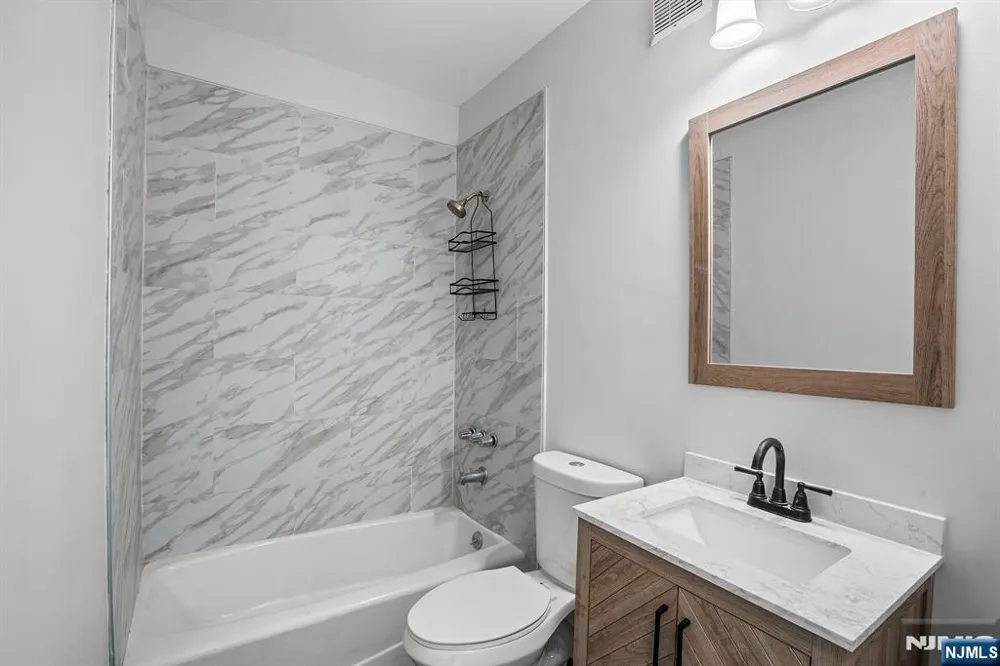 464 Central Avenue A6 Jersey City, NJ 07307