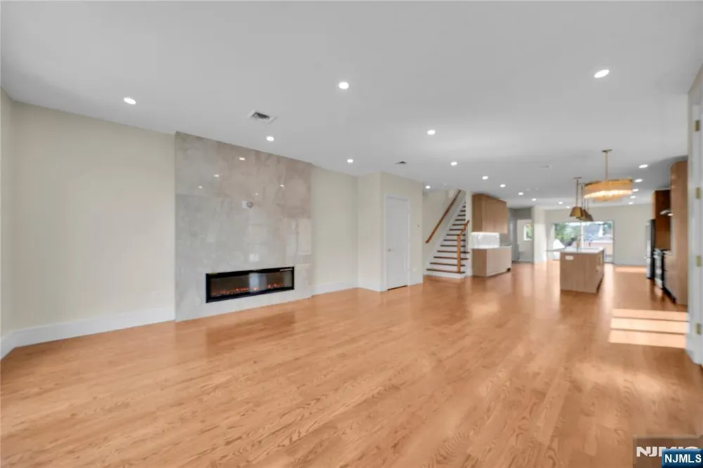 686 Probst Avenue A Fairview, NJ 07022