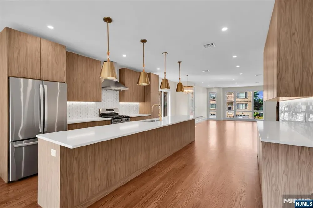 686 Probst Avenue A Fairview, NJ 07022