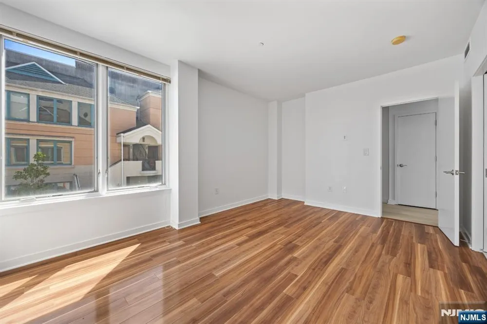 600 Harbor Boulevard 955 Weehawken, NJ 07086
