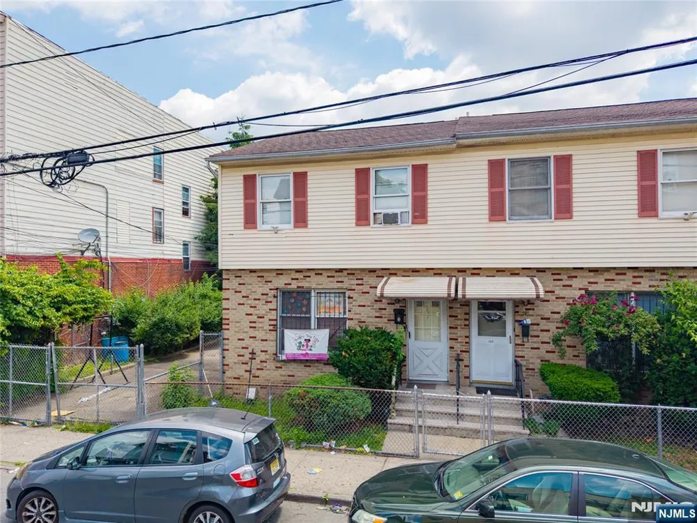 265 Rosa Parks Boulevard Paterson, NJ 07501