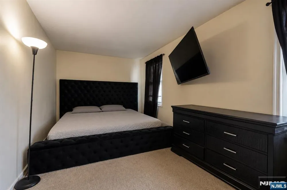 265 Rosa Parks Boulevard Paterson, NJ 07501