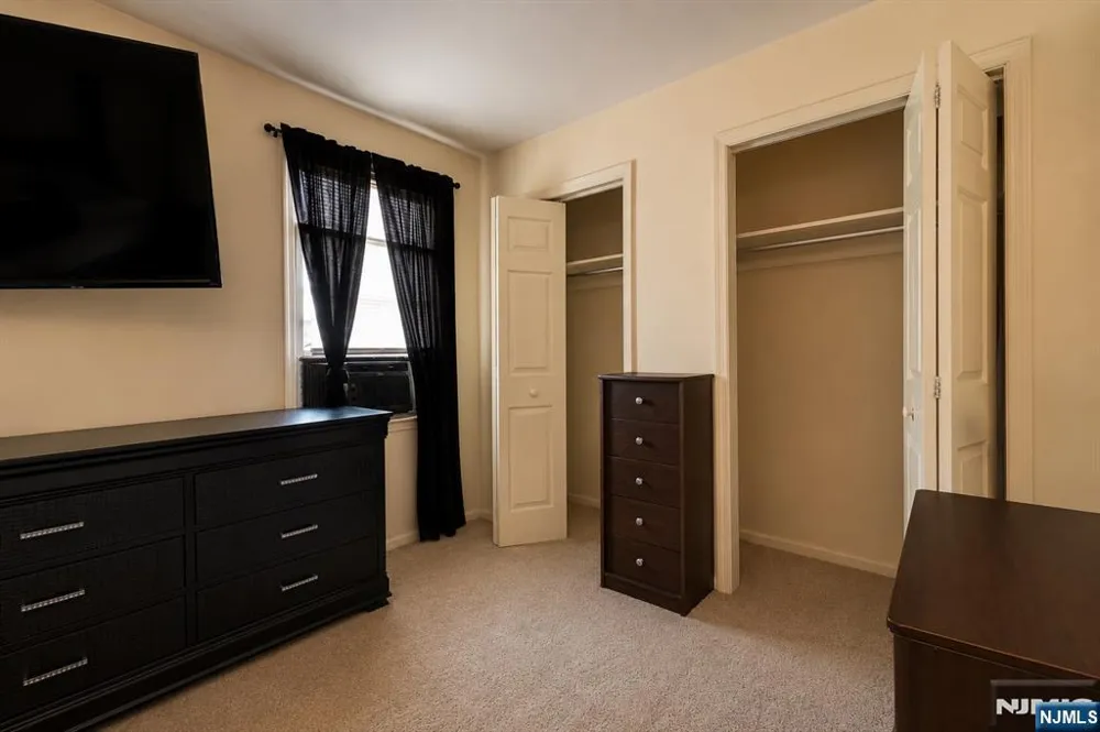 265 Rosa Parks Boulevard Paterson, NJ 07501