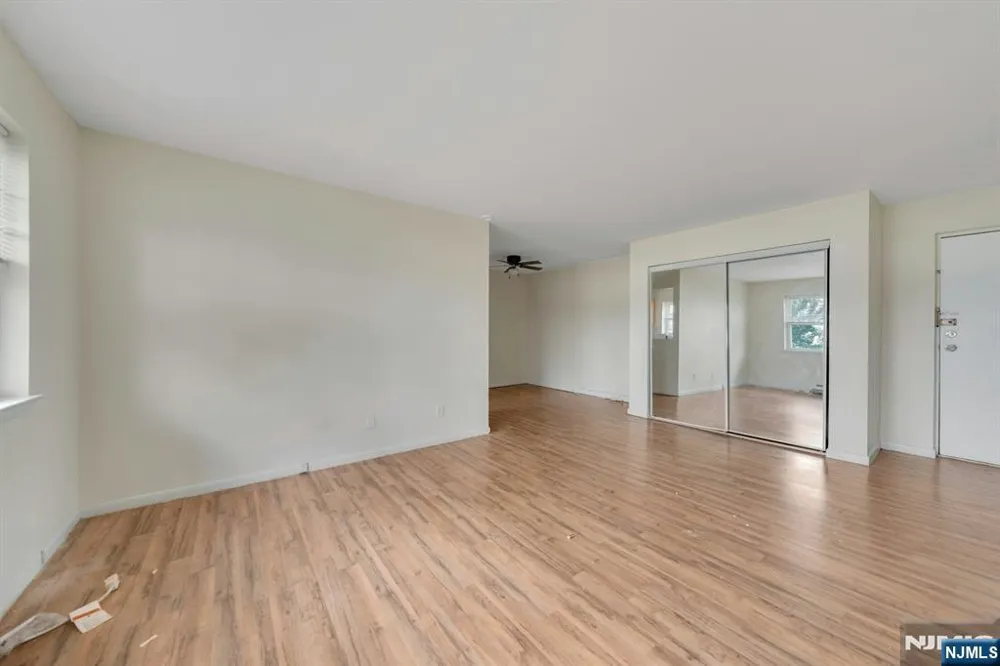 205 Bergen Turnpike 2A Ridgefield Park, NJ 07660