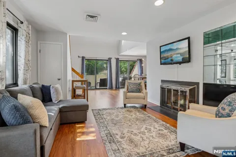 37 Cerone Court