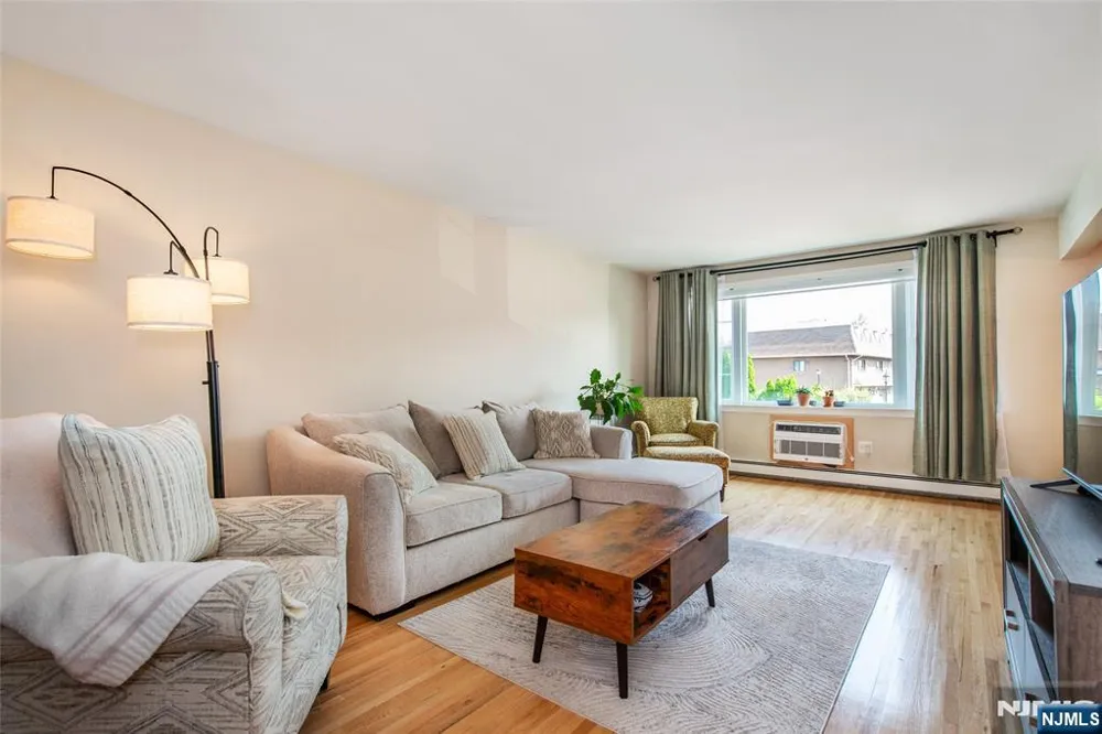 605 Grove Street E3 Clifton, NJ 07013
