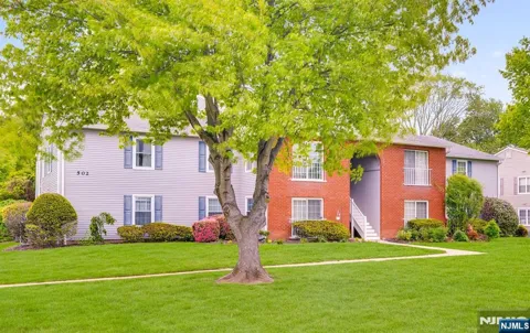 502 Harding Road 2