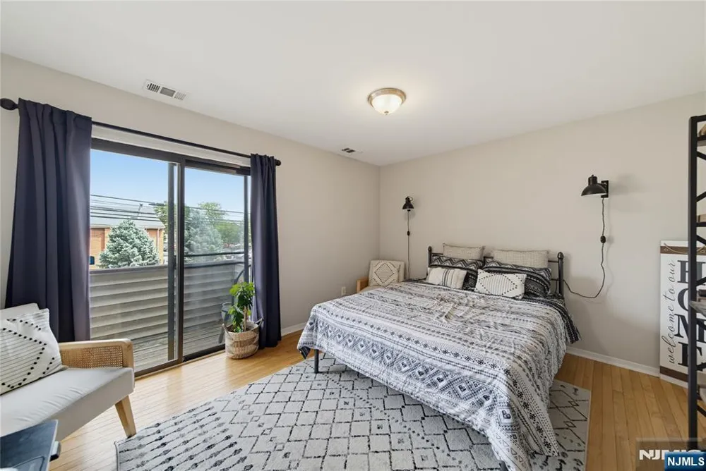 77 Liberty Street 8 Little Ferry, NJ 07643