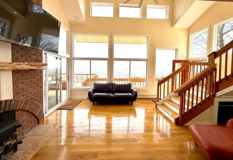 20 Upper Mountain Rd Wantage, NJ 07461
