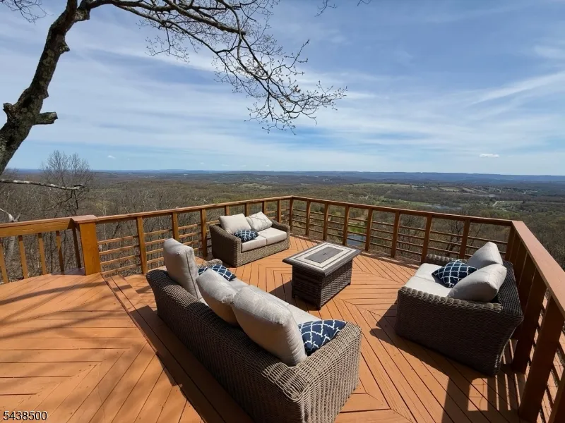 20 Upper Mountain Rd Wantage, NJ 07461