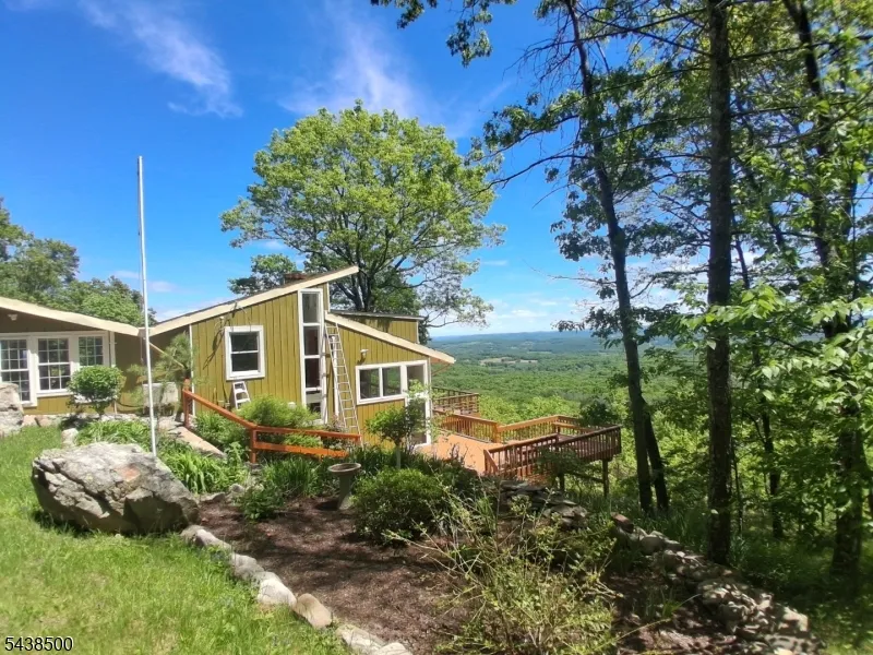 20 Upper Mountain Rd Wantage, NJ 07461
