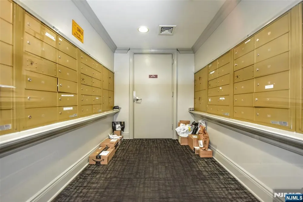 318 54th Street 4L West New York, NJ 07093