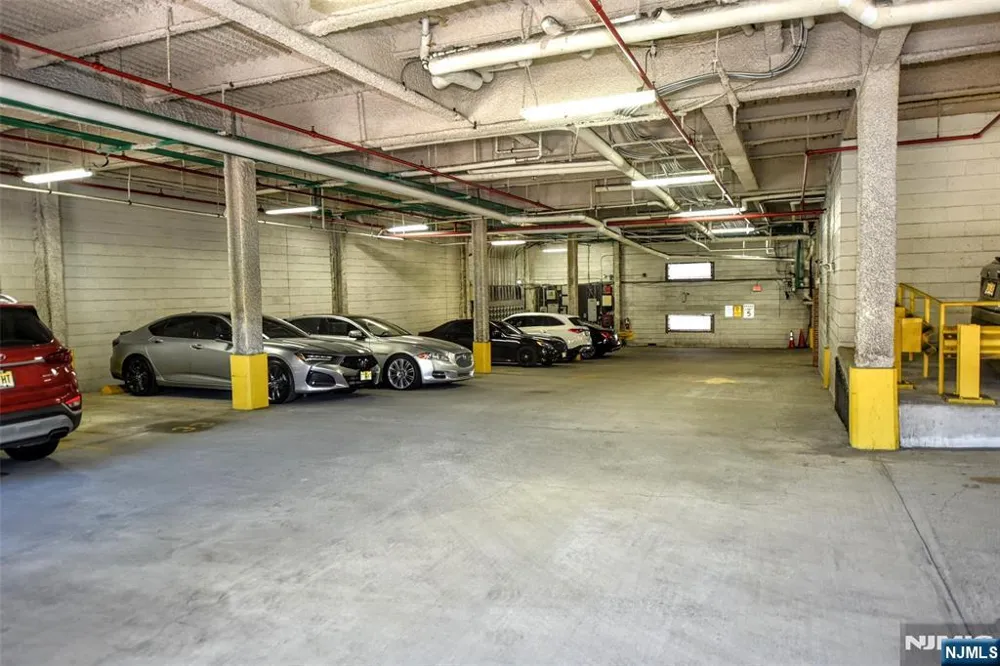 318 54th Street 4L West New York, NJ 07093