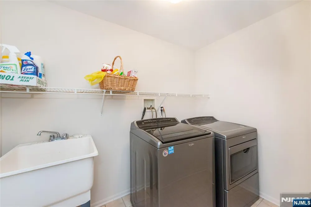 12 Lafayette Street West Milford, NJ 07480