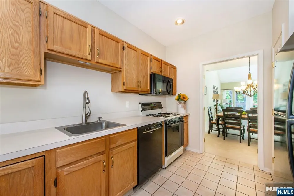 12 Lafayette Street West Milford, NJ 07480