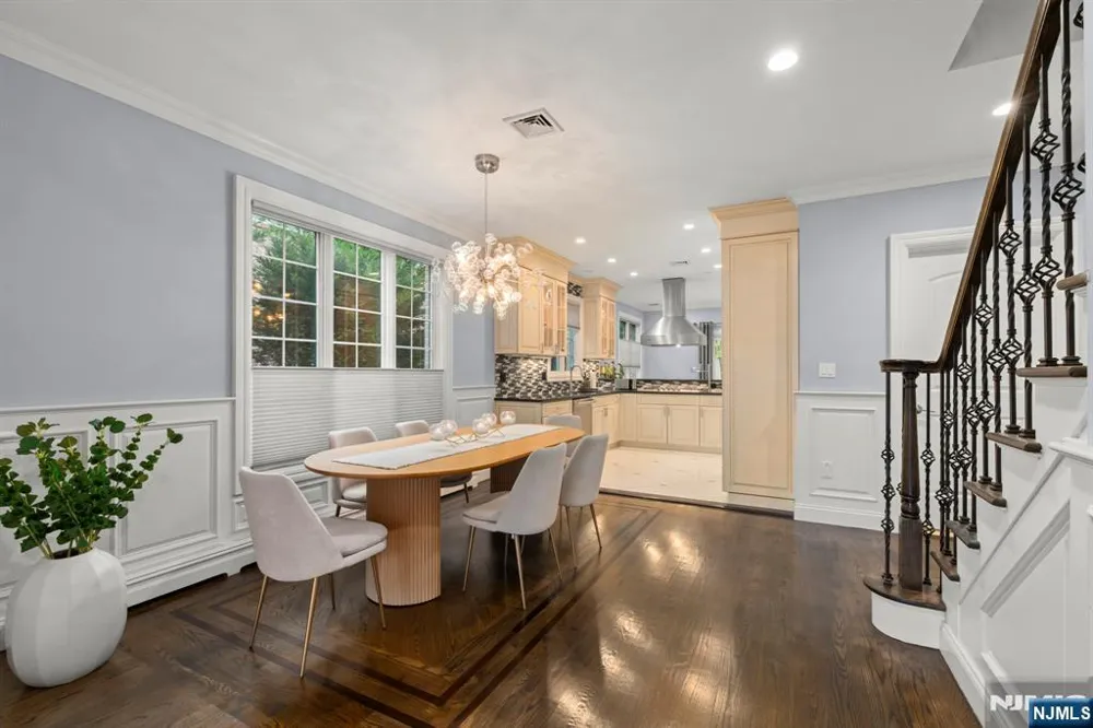 48 Myrtle Avenue Edgewater, NJ 07020