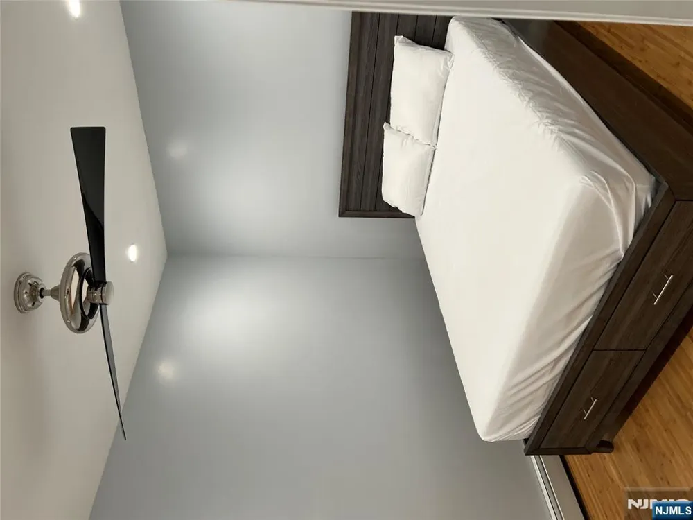 753 11th Street 3rd Floor Newark, NJ 07103