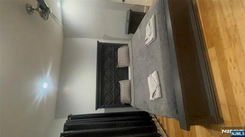 753 11th Street 3rd Floor Newark, NJ 07103