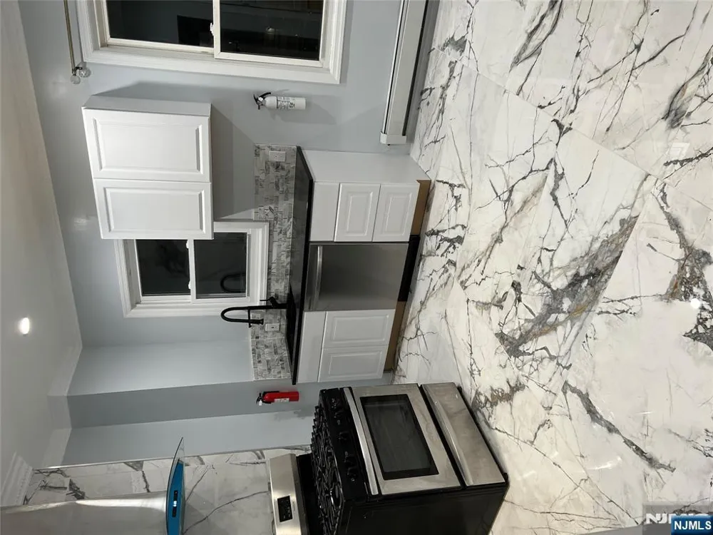753 11th Street 3rd Floor Newark, NJ 07103