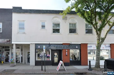 7 Main Street 2B