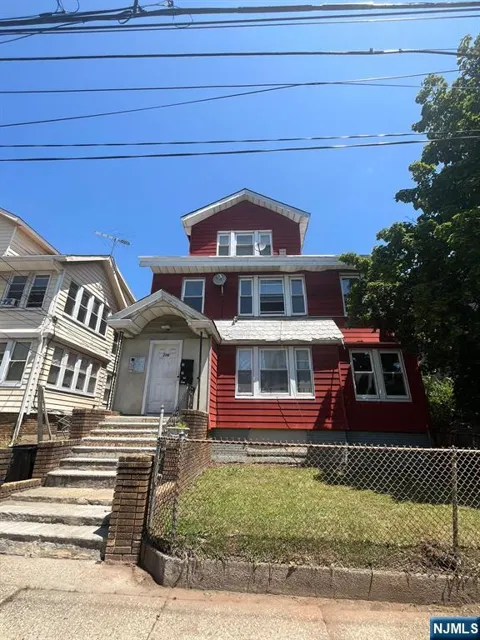 281 Renner Avenue 279