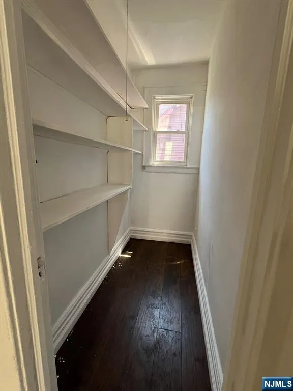 281 Renner Avenue 279 Newark, NJ 07112