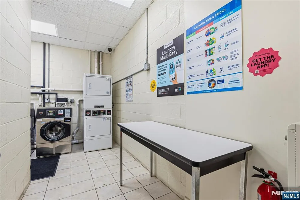 905 River Road 307 Edgewater, NJ 07020