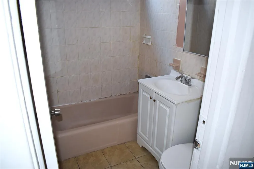 224 Ward Place 1 South Orange Village, NJ 07079