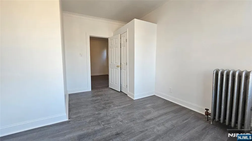 93 21st Street 3 Irvington, NJ 07111