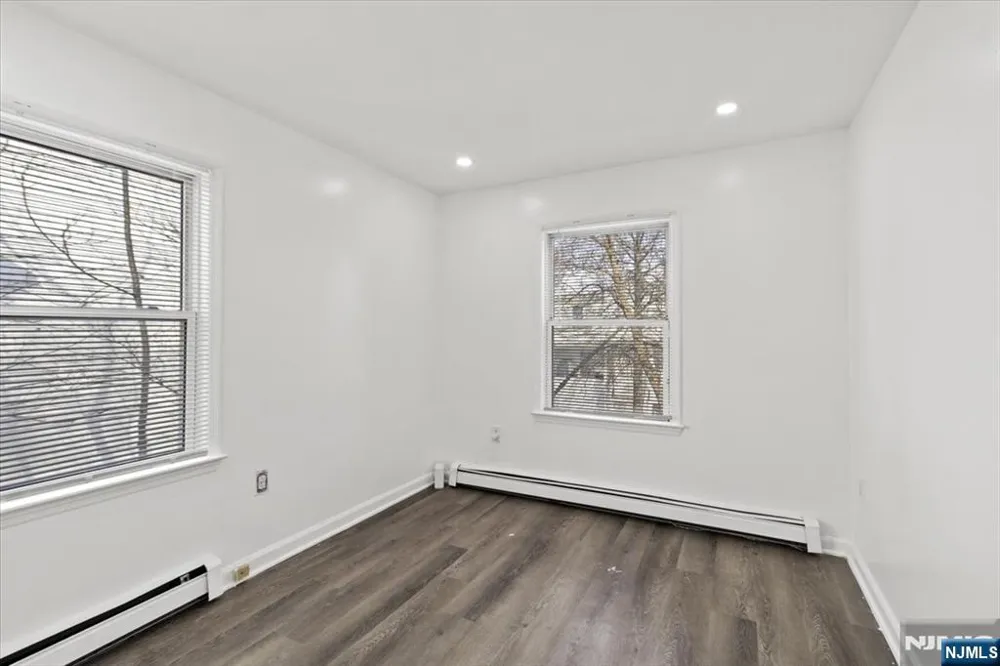 17 Holsman Street 2 Paterson, NJ 07522