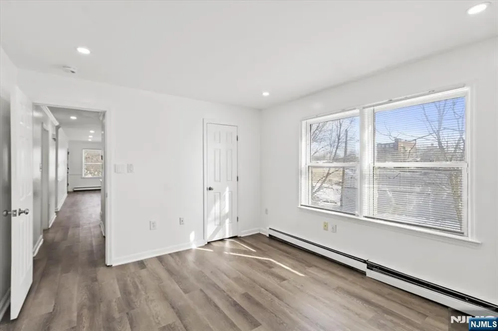17 Holsman Street 2 Paterson, NJ 07522