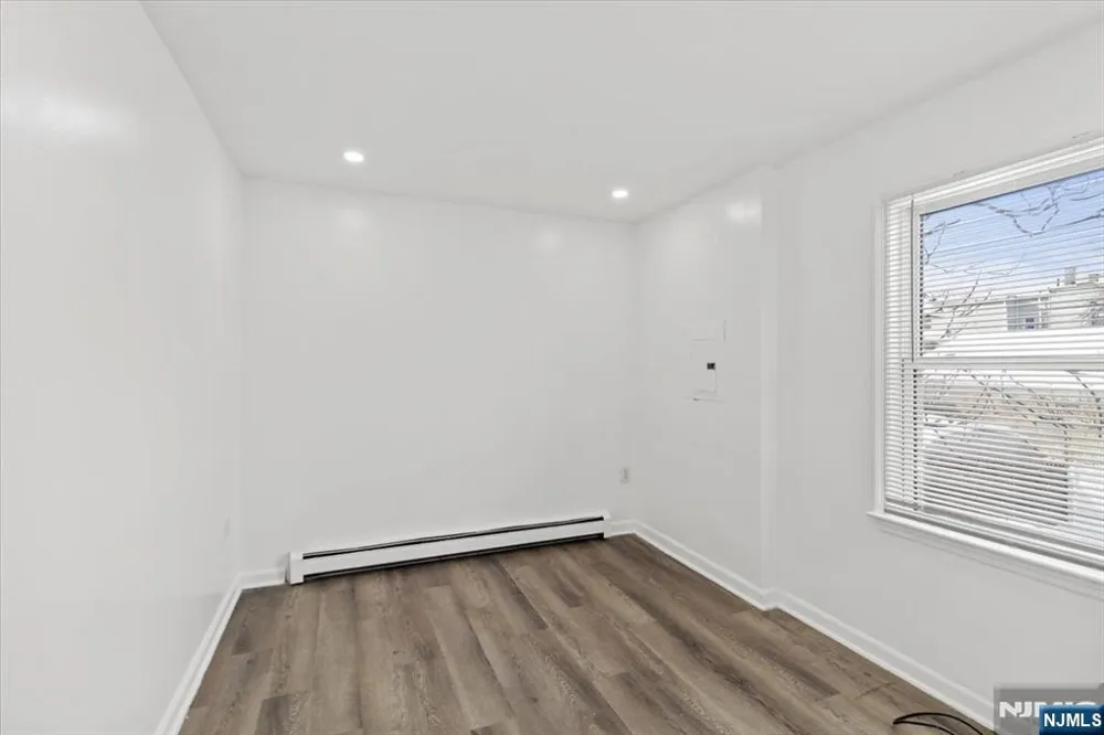 17 Holsman Street 2 Paterson, NJ 07522
