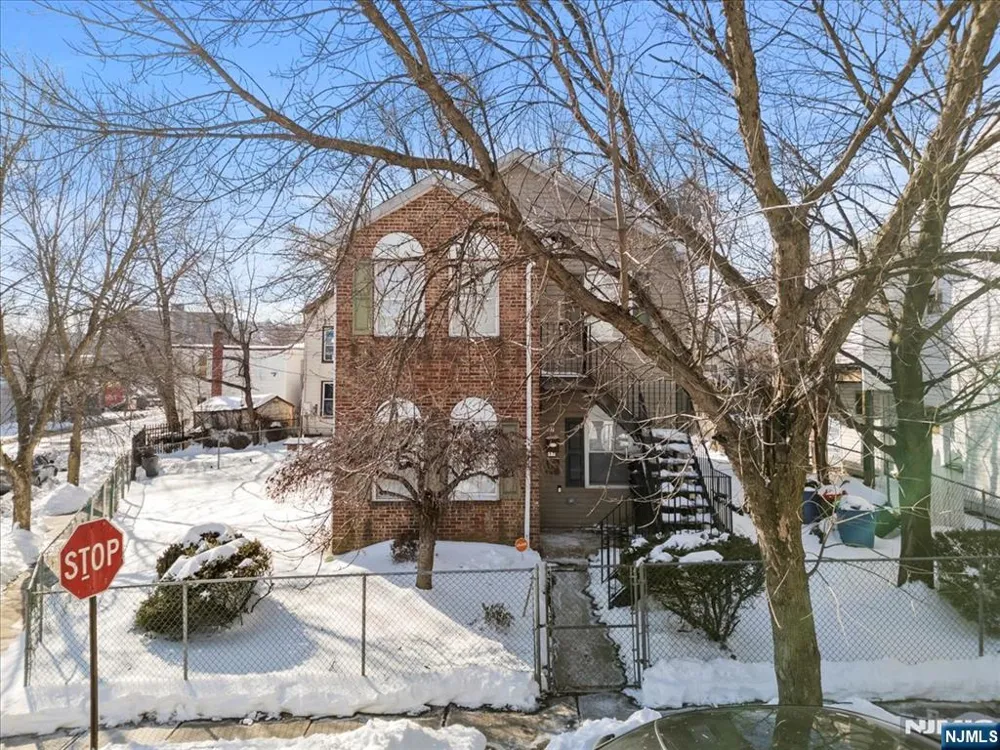 17 Holsman Street 2 Paterson, NJ 07522