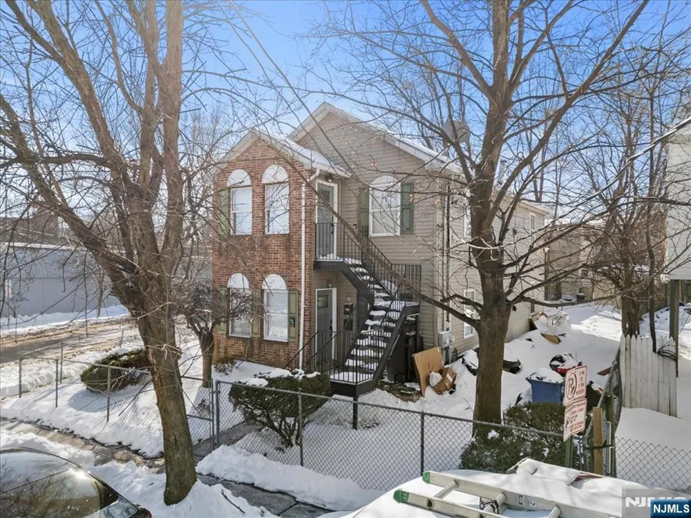 17 Holsman Street 2 Paterson, NJ 07522