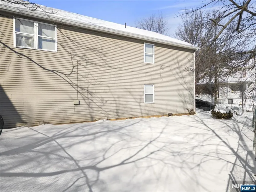 17 Holsman Street 2 Paterson, NJ 07522