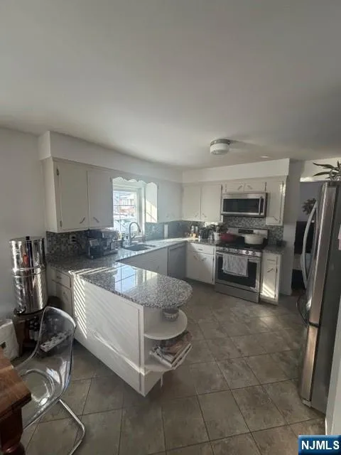 216 Brookside Avenue 1 Ho-Ho-Kus, NJ 07423