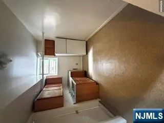 1 Addison Avenue 19