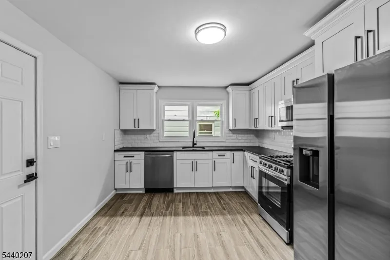 115 Smith St #2B Unit 2B Newark City, NJ 07106