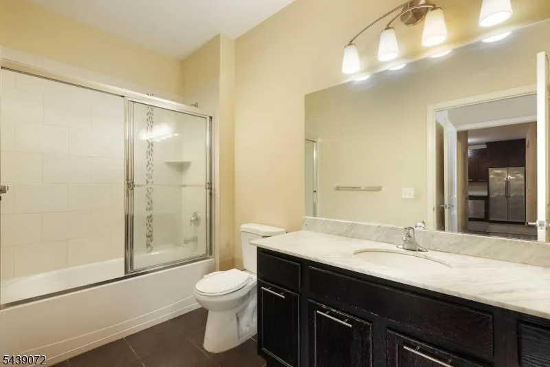 104 E Elizabeth Ave #303 Unit 303 Linden City, NJ 07036