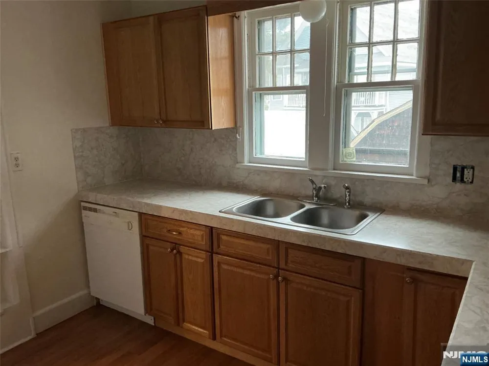 126 W Hudson Avenue 2A Englewood, NJ 07631