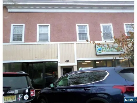 196 Rock Road 2 B