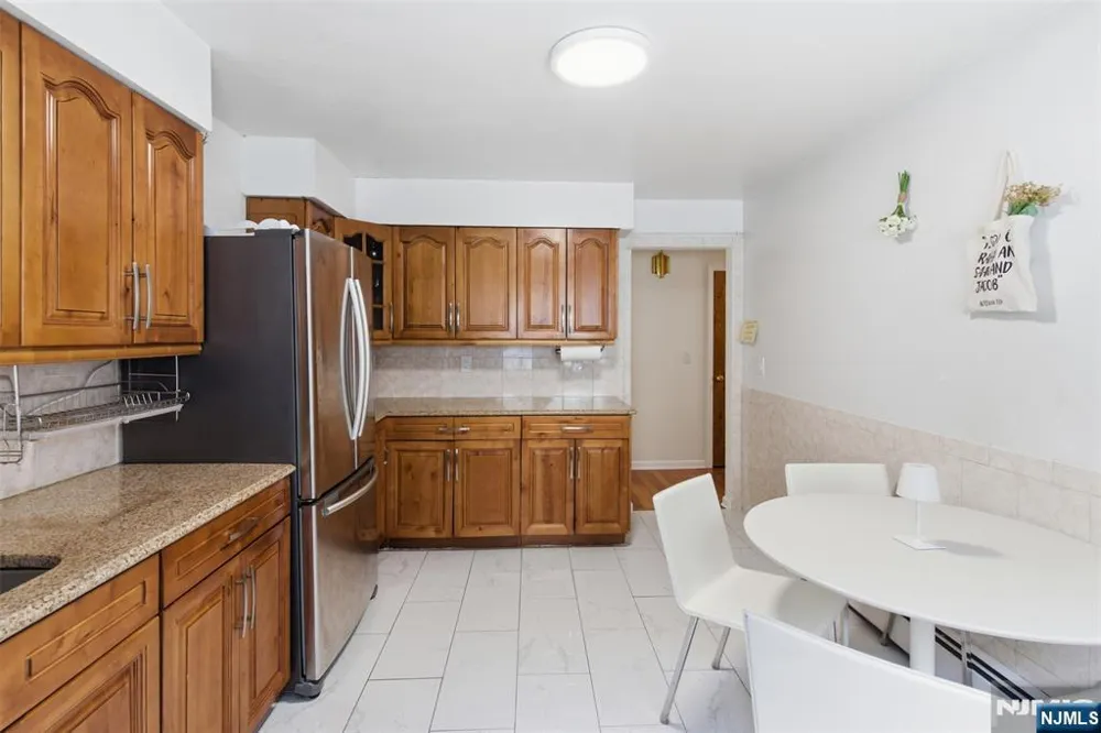 312 6th Street 1 Palisades Park, NJ 07650