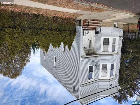 477 Broad Street 2